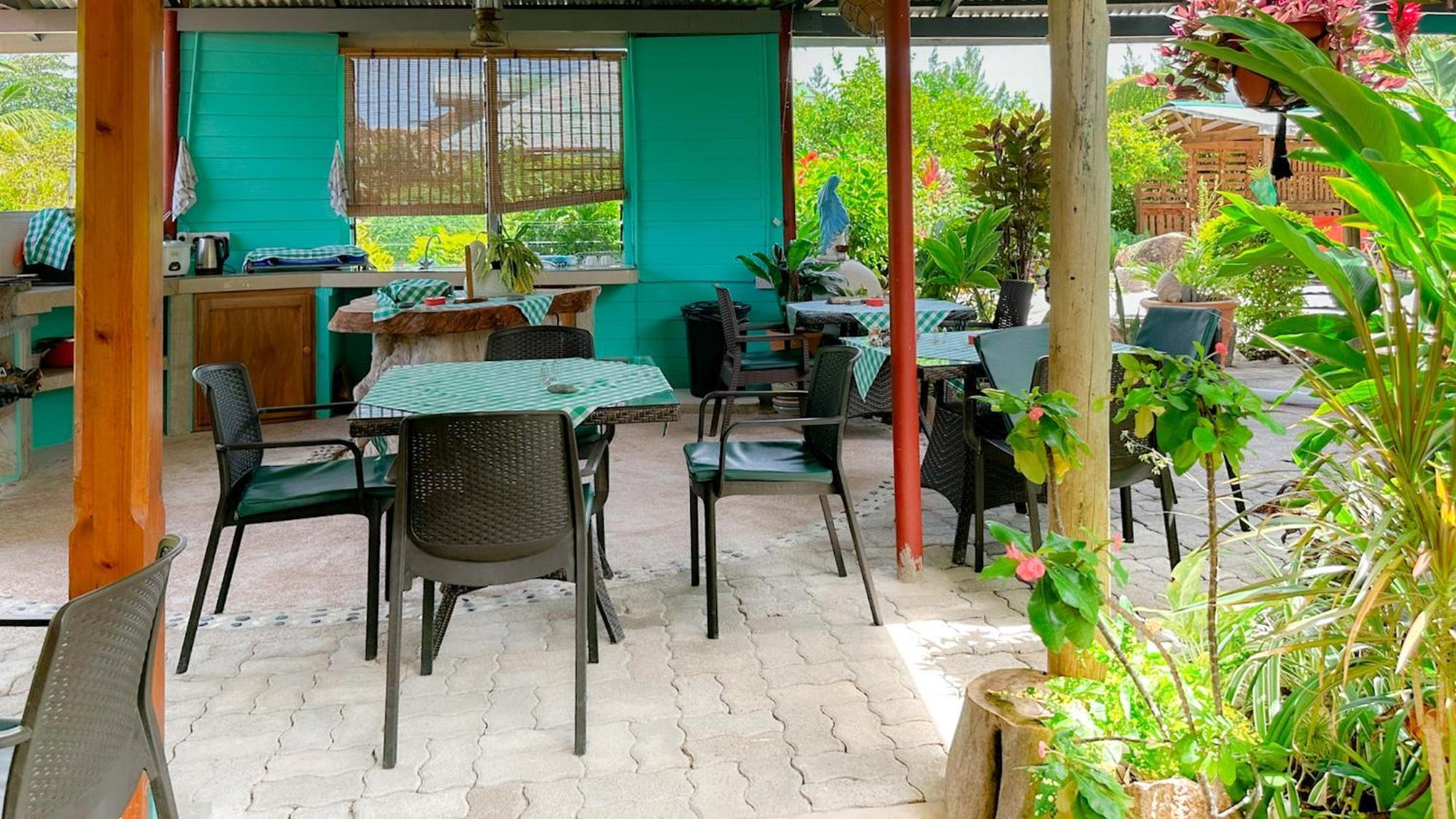 Bwaver Cottage ลาดิก ภายนอก รูปภาพ