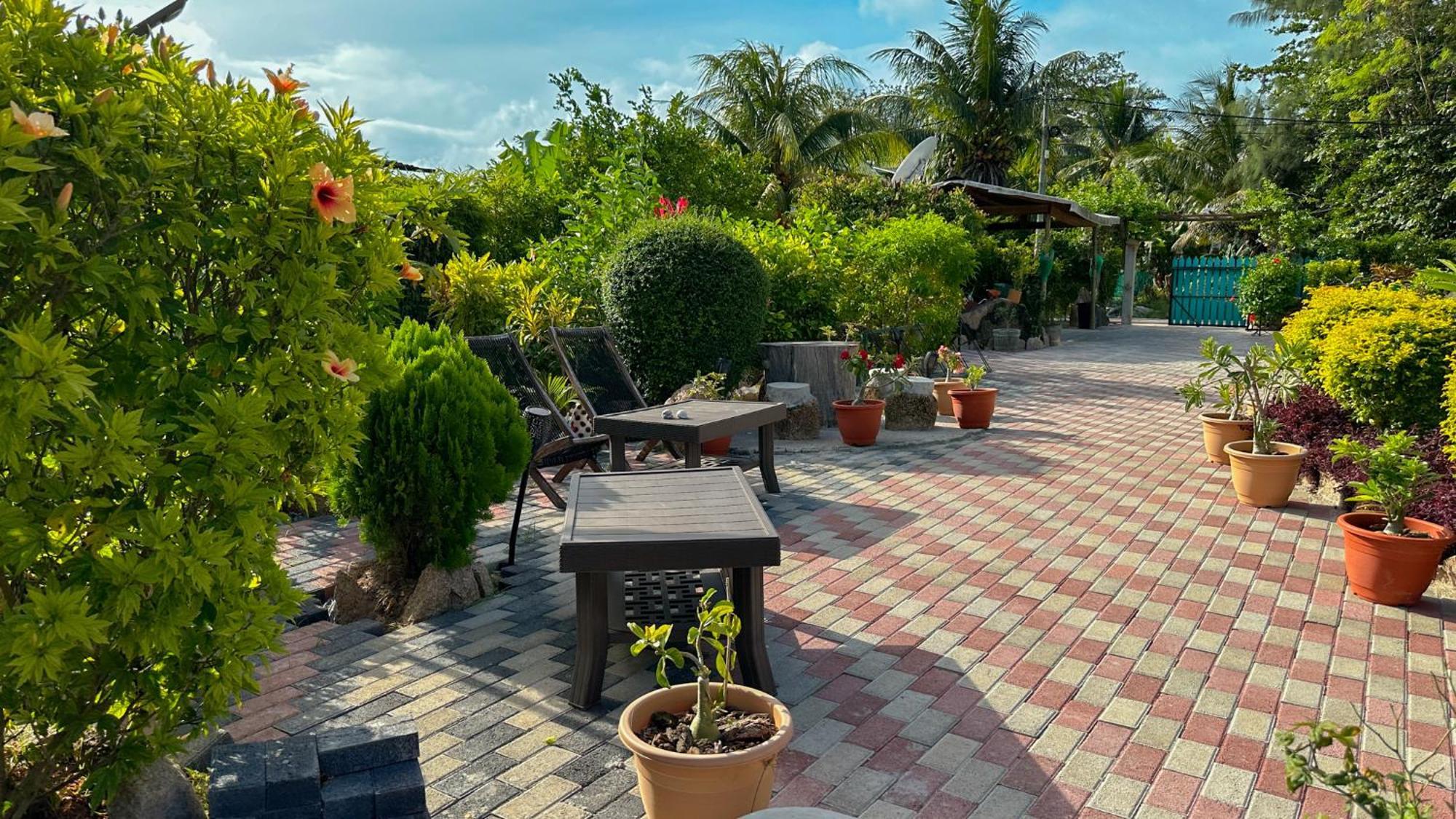 Bwaver Cottage ลาดิก ภายนอก รูปภาพ
