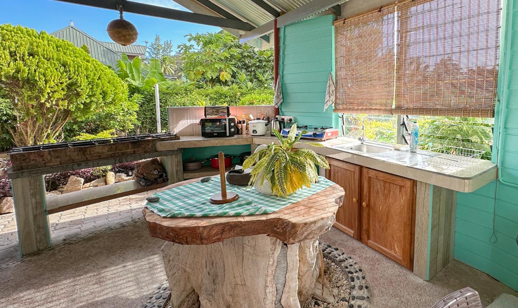 Bwaver Cottage ลาดิก ภายนอก รูปภาพ