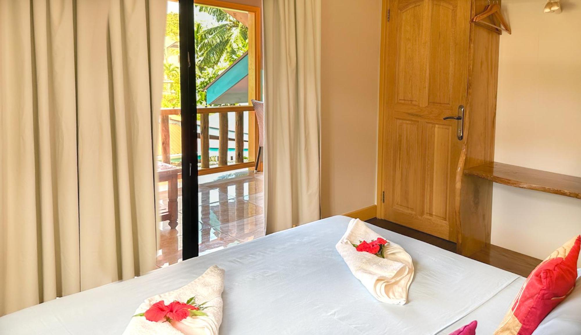 Bwaver Cottage ลาดิก ภายนอก รูปภาพ