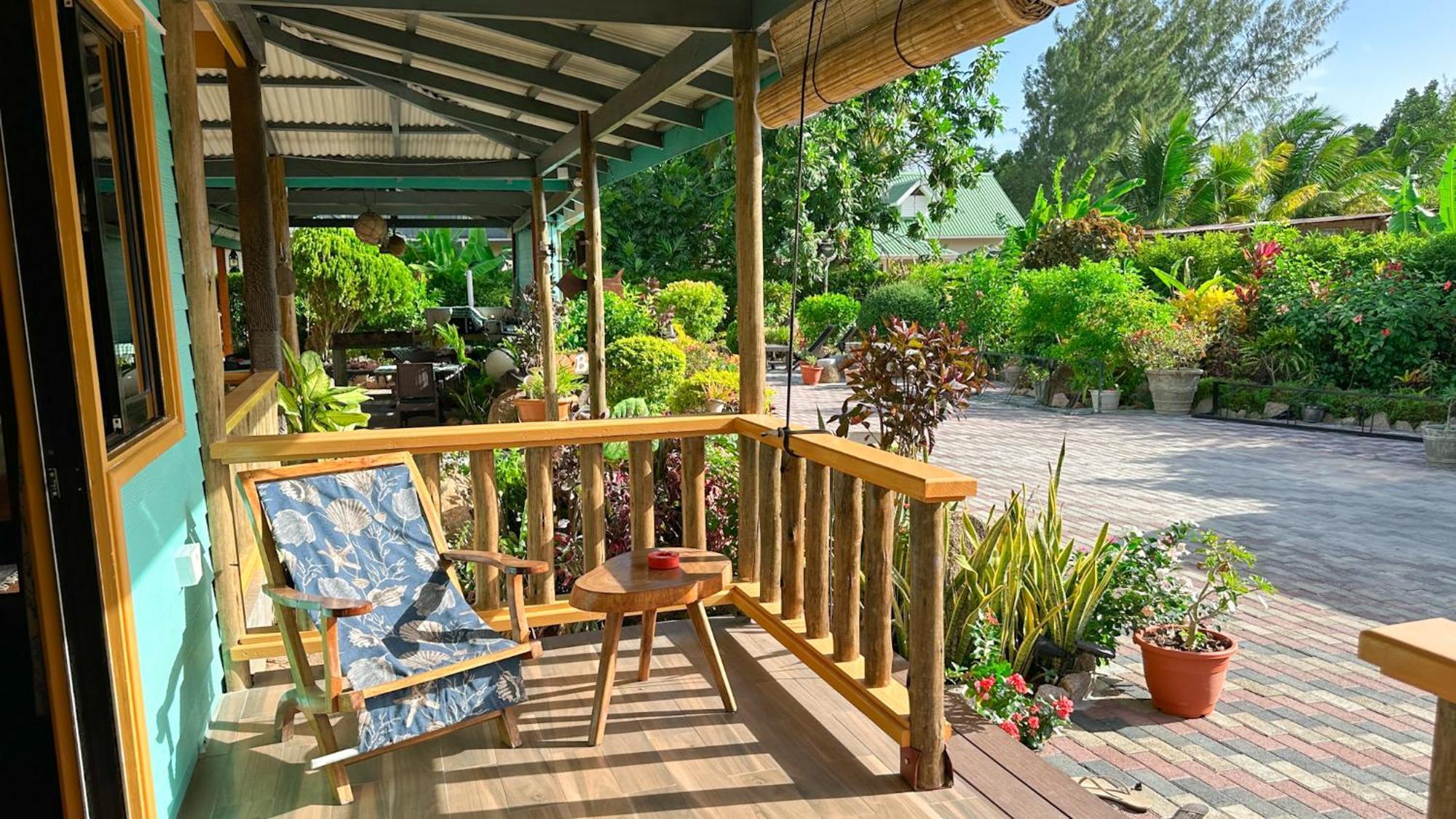 Bwaver Cottage ลาดิก ภายนอก รูปภาพ