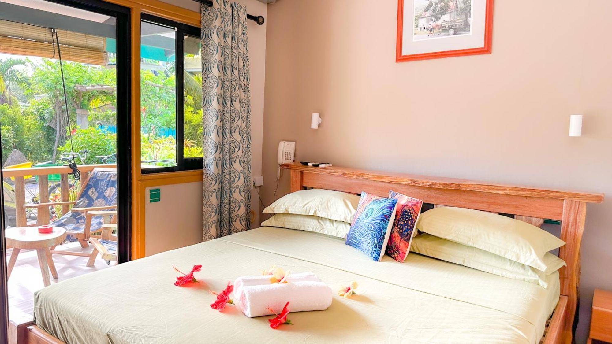 Bwaver Cottage ลาดิก ภายนอก รูปภาพ